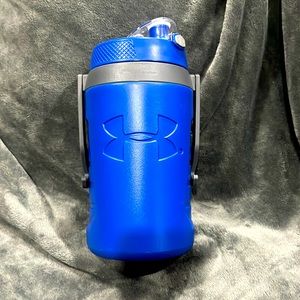 🎉3/$10 UA Sports Thermos